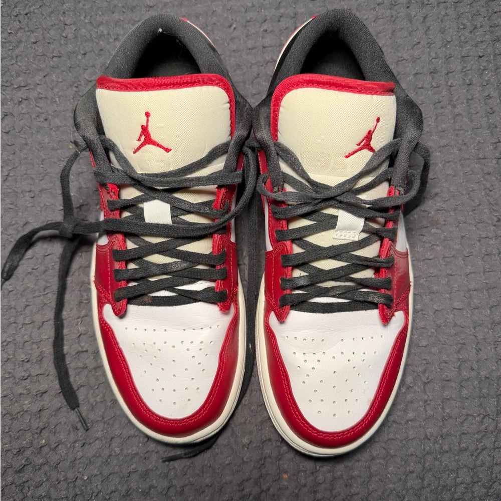 Air Jordan Low Top AJ 1Sneakers in White & Red size women’s 7